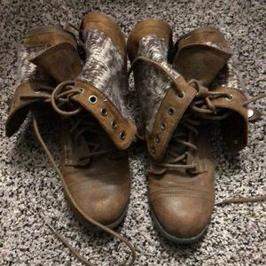 Mossimo- Women’s casual boot